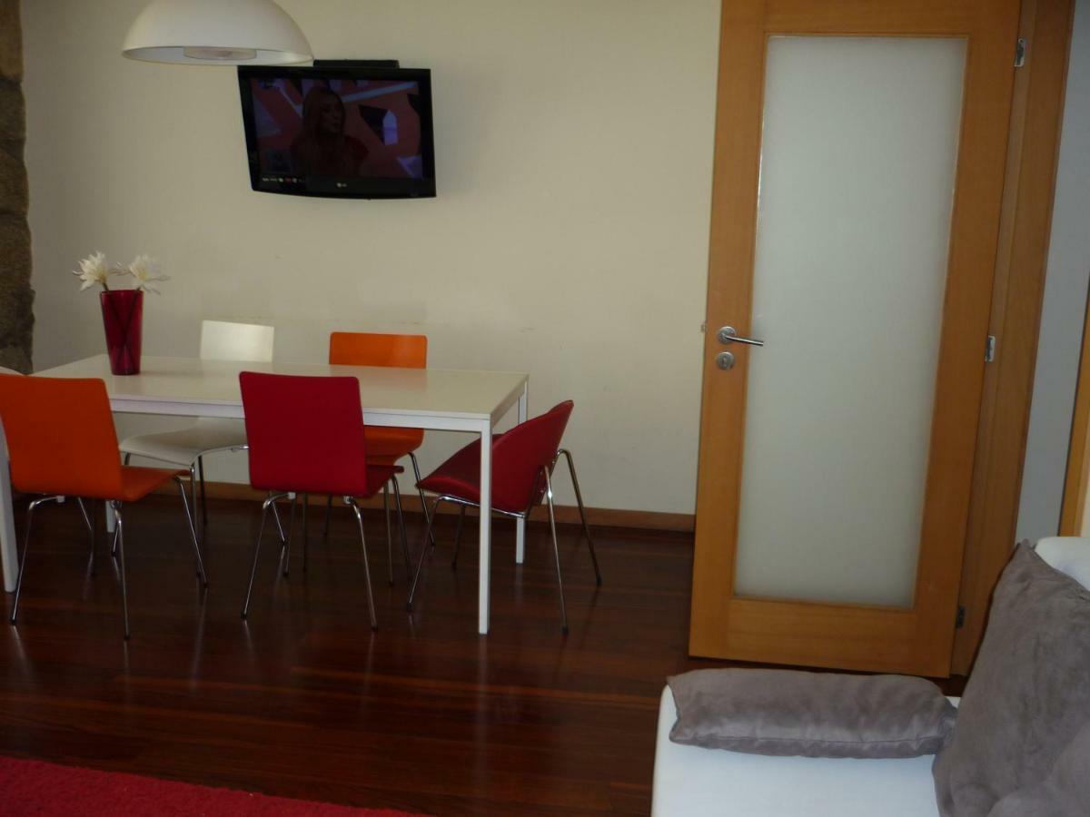 Cellars Flat Apartment บีลาโนวาเดกายา ภายนอก รูปภาพ